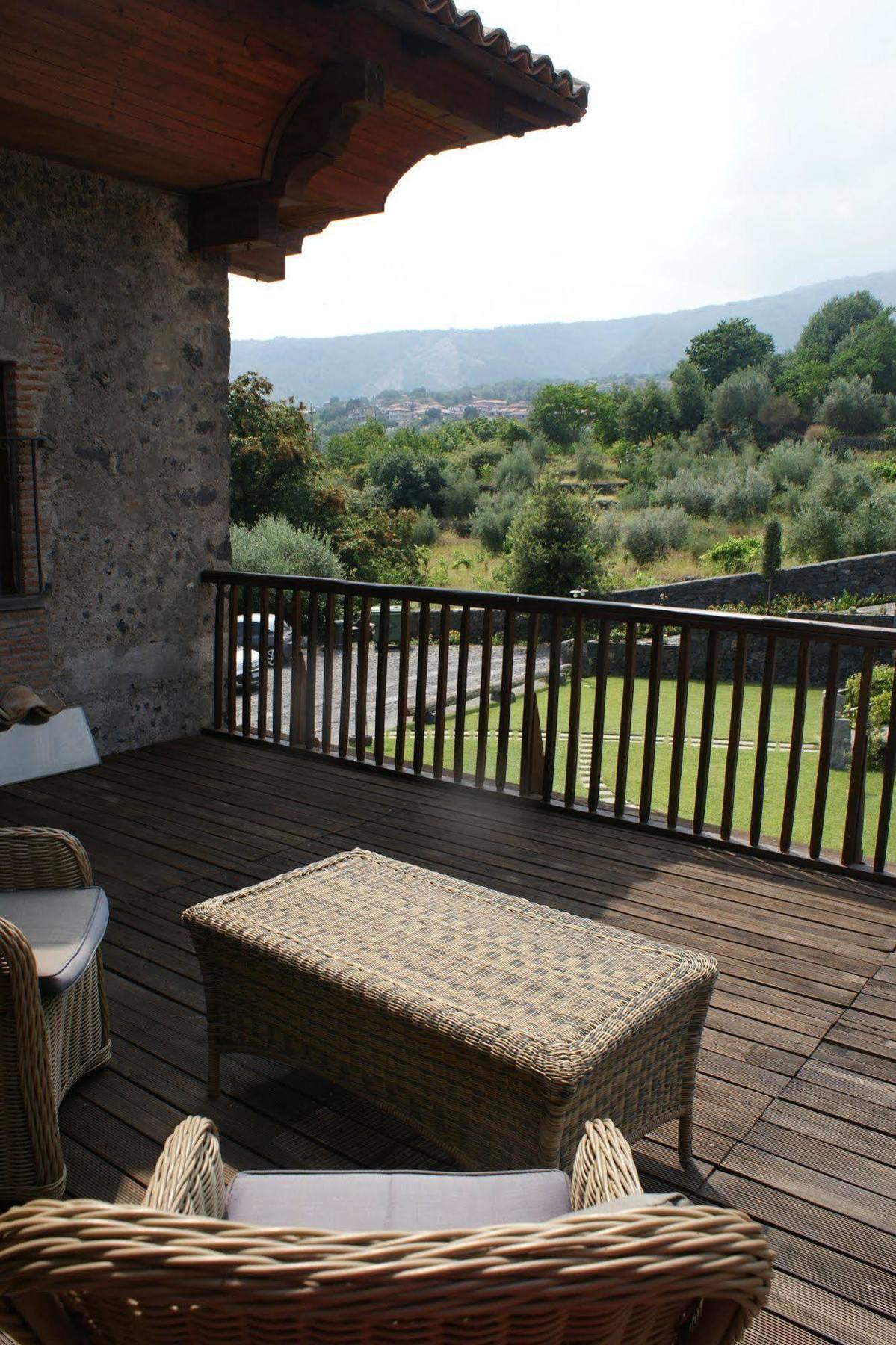 Antico Borgo Petralia Guest House Zafferana Etnea Eksteriør bilde