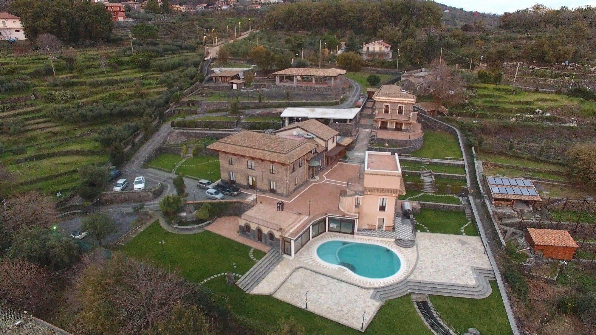 Antico Borgo Petralia Guest House Zafferana Etnea Eksteriør bilde