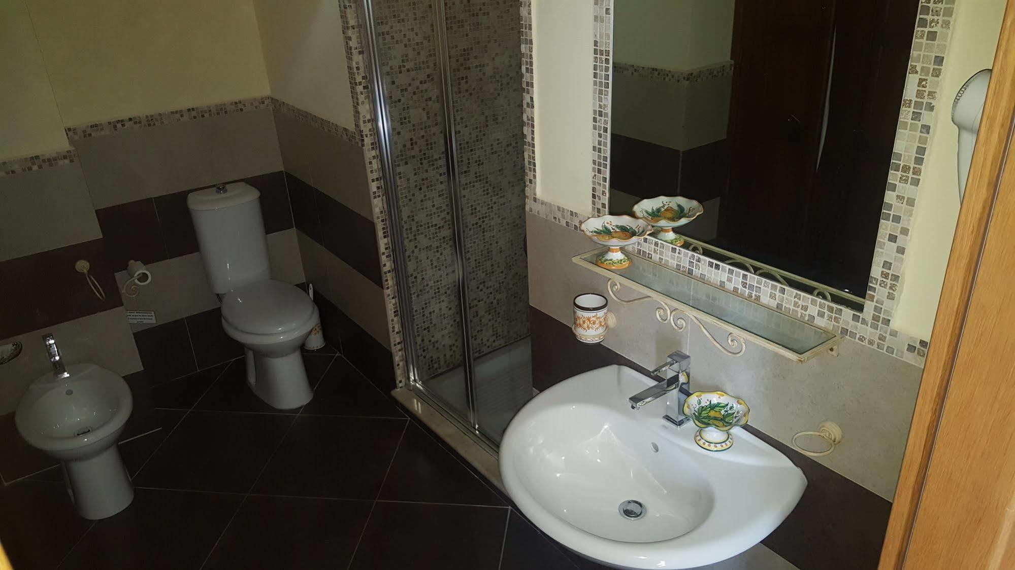 Antico Borgo Petralia Guest House Zafferana Etnea Eksteriør bilde