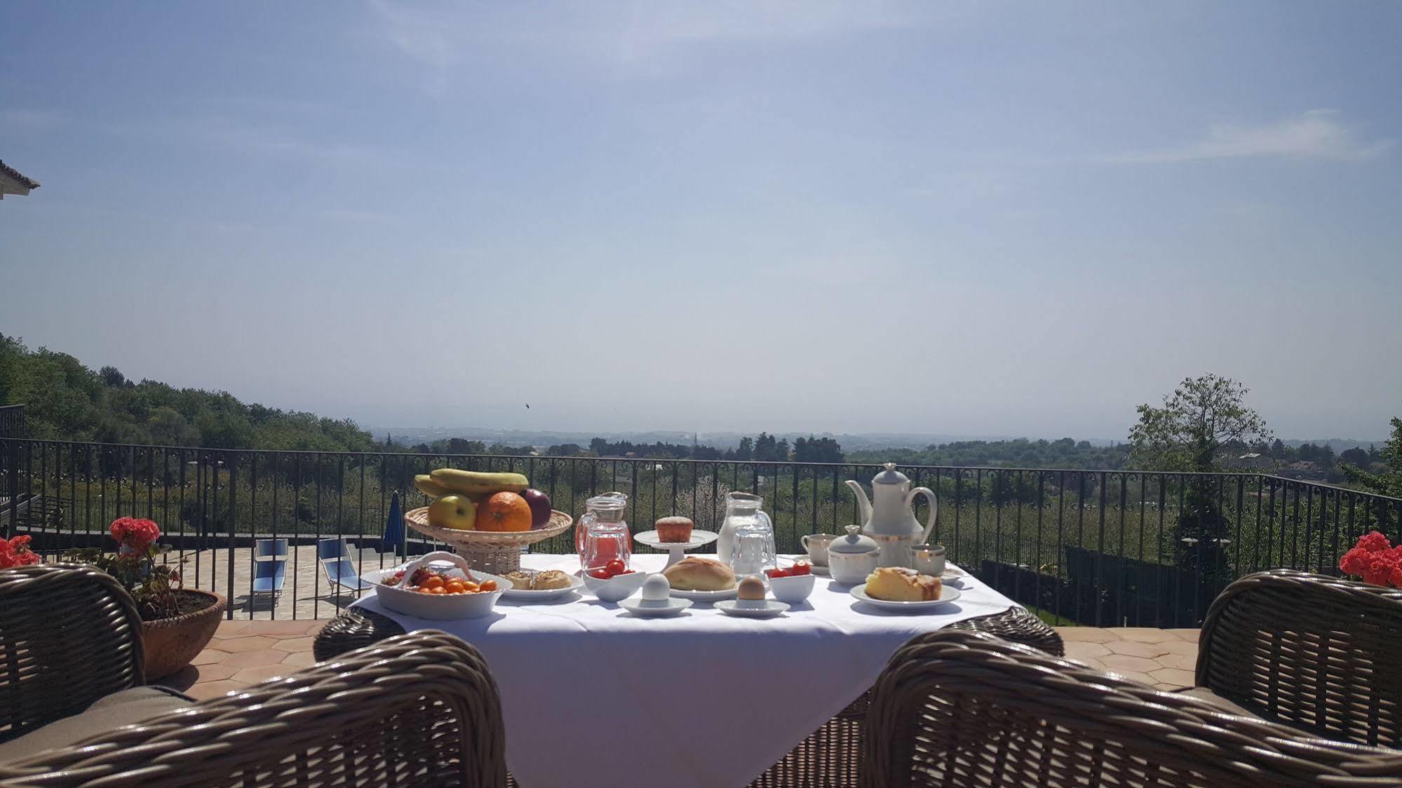 Antico Borgo Petralia Guest House Zafferana Etnea Eksteriør bilde