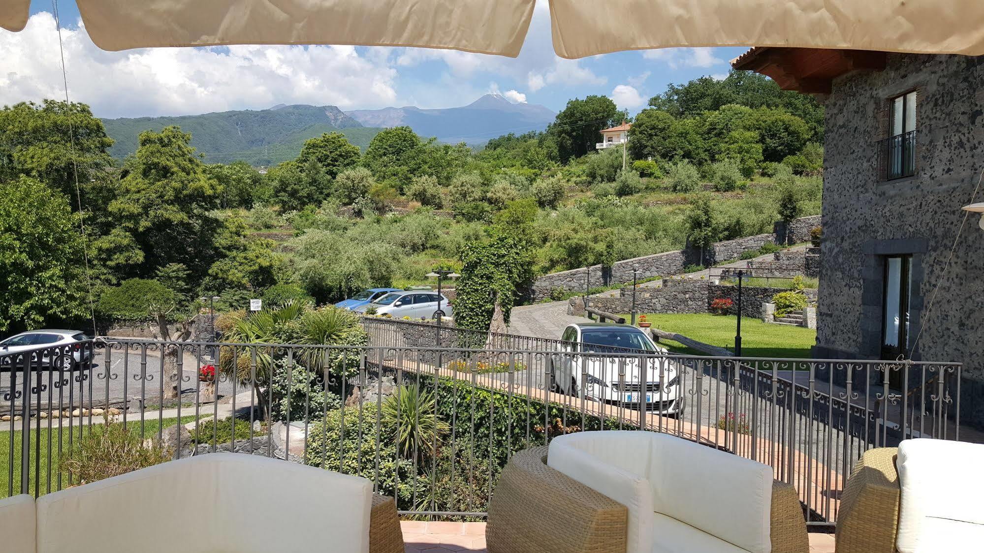 Antico Borgo Petralia Guest House Zafferana Etnea Eksteriør bilde